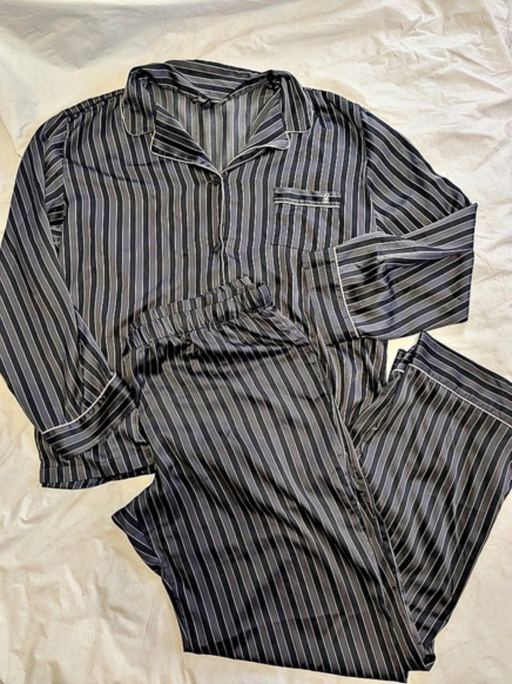 Victoria's Secret Signature Satin Long Pajama Set Black & Gray XL